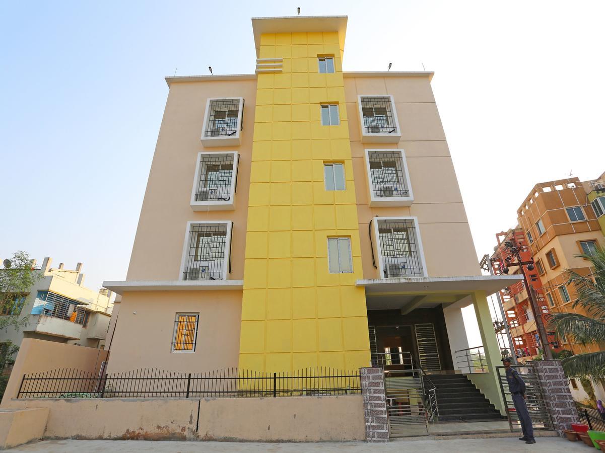 Oyo 11343 Hotel Sai International Bhubaneswar Buitenkant foto