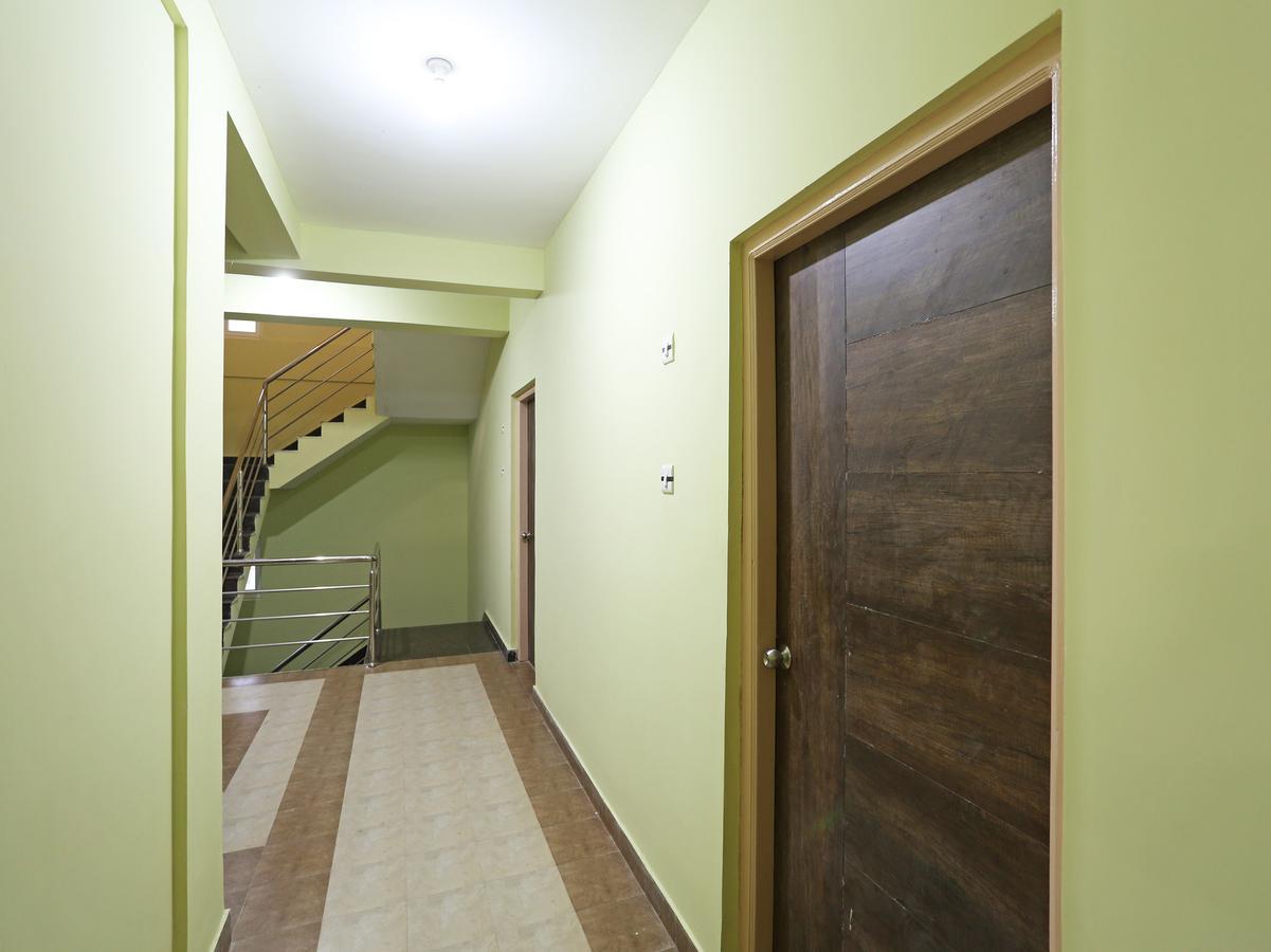 Oyo 11343 Hotel Sai International Bhubaneswar Buitenkant foto